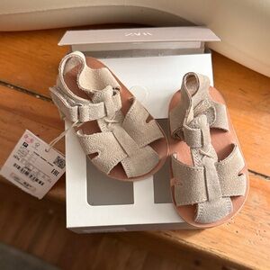 Zara Kids Sandals in Beige and Brown